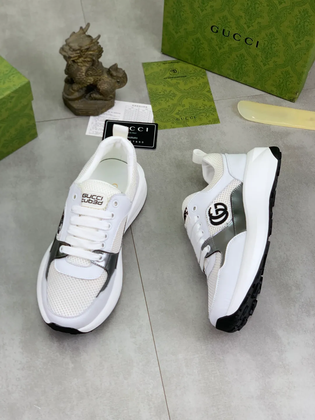 Men's men's shoes 💰P420💰【New model】 🆘 The latest model from Gucci official website🎁Classic casual and fashionable men's shoes👟Best model💥The style is simple and elegant, exclusive for trendy men. Unique official website latest brand elements👑Gucci original decoration, fashionable and generous, the fabric is made of original soft calfskin➕Comfortable soft pigskin lining ✅The official website specifies wear-resistant rubber outsole_full of elasticity, classic model taken in real life🎬Color: 3️⃣colors available😍Number: 38-44 (45 46 customized)